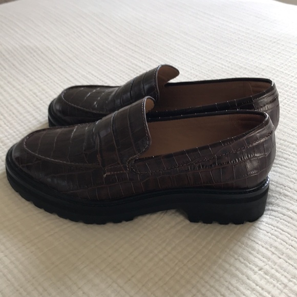 Everlane Lug Loafer in Brown Croc - Picture 2 of 5